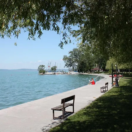 Casa de Férias Feleségem Akarattya Balatonakarattya